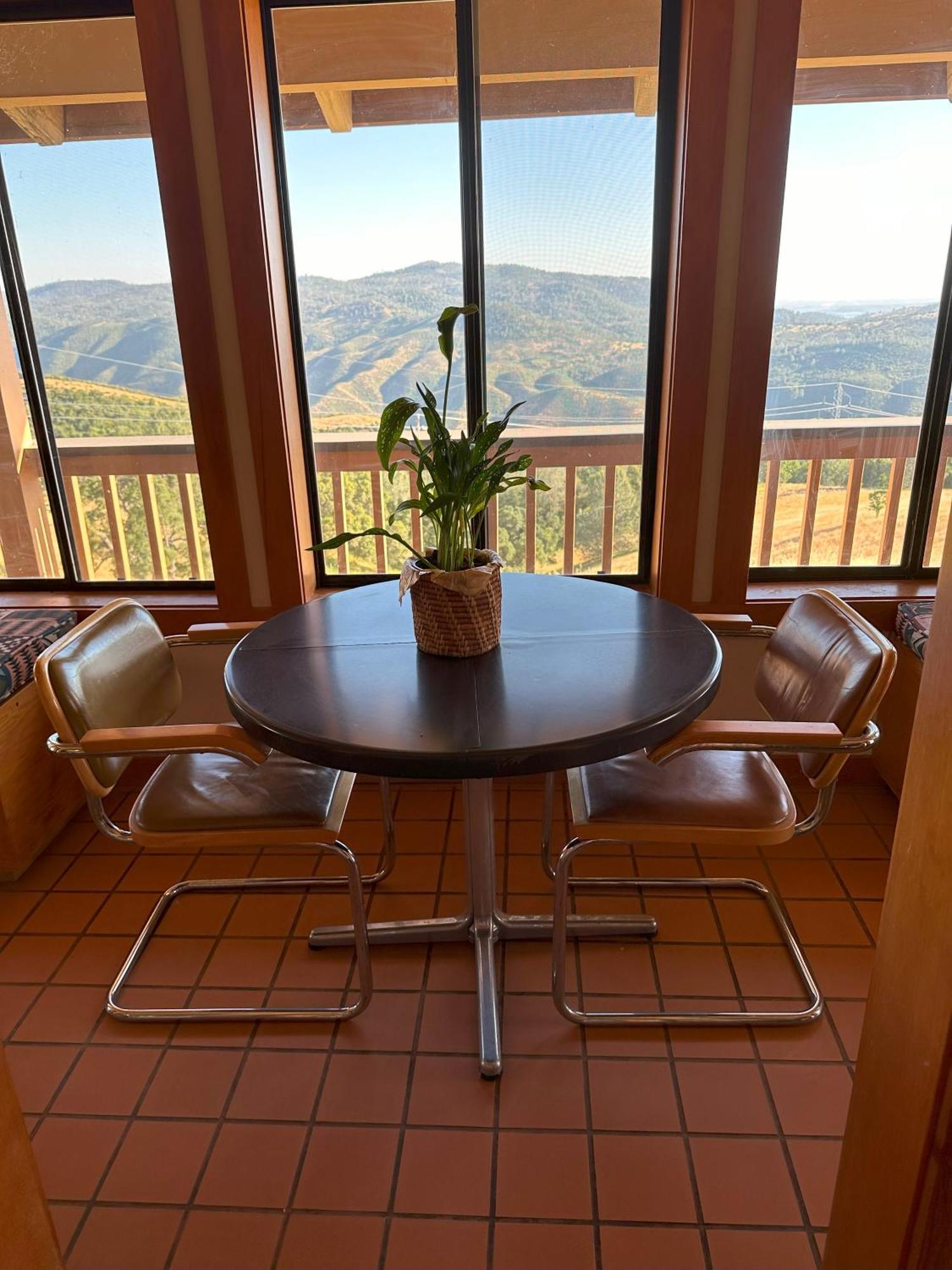 Priest Station Cafe & Motel