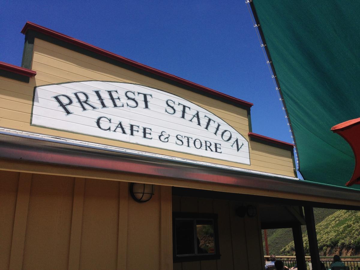 Priest Station Cafe & Groveland
